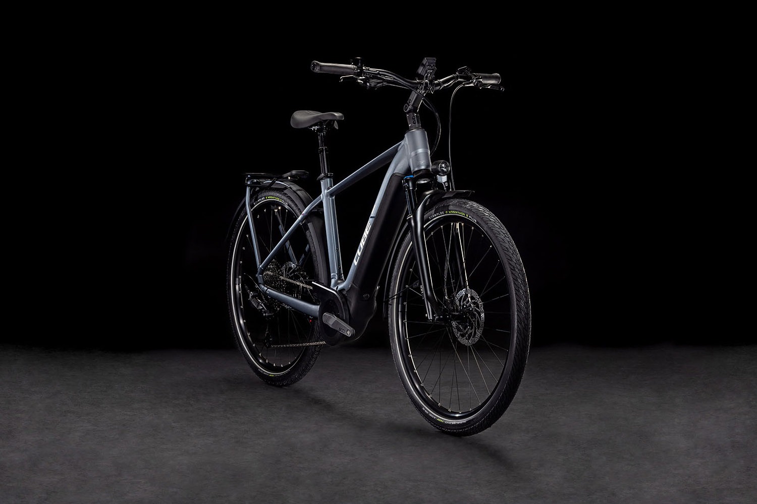 Cube Touring Hybrid Pro 625 metallicgrey´n´chrome