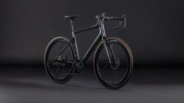 Cube Attain C62 SLT carbon´n´coalchrome