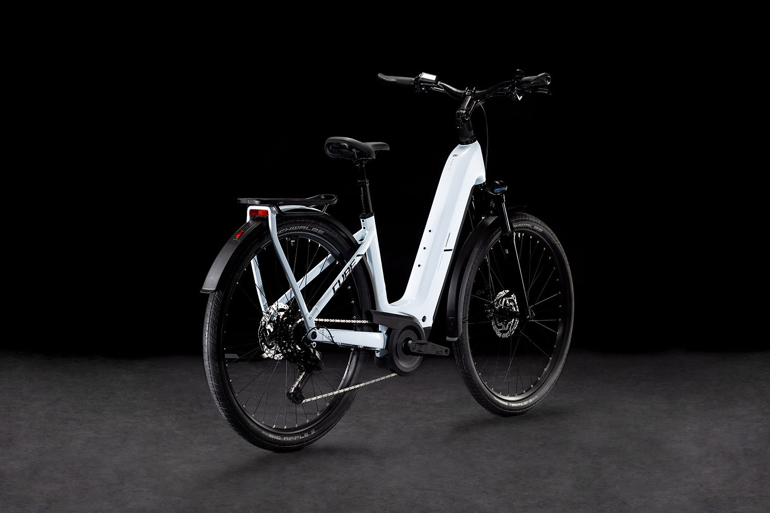 Cube Kathmandu Hybrid ONE 800 Easy Entry polarwhite´n´black