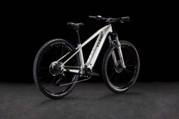 Cube Reaction Hybrid ONE 800 silver´n´black