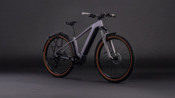 Cube Reaction Hybrid Performance 600 FE plumgrey´n´black