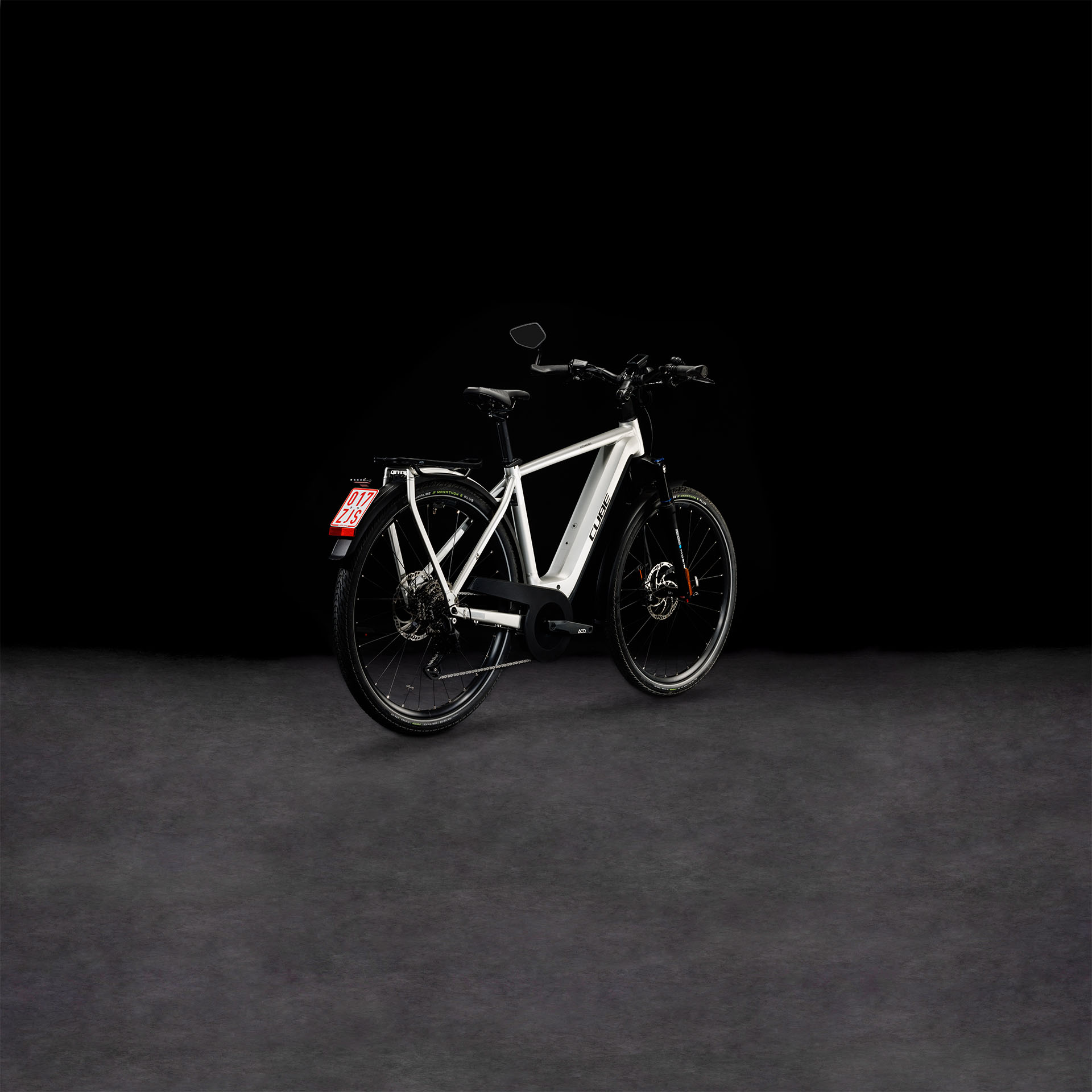 CUBE Kathmandu Hybrid 45 750 – 28” – Trekking – 45 kmh – Diamant 2026